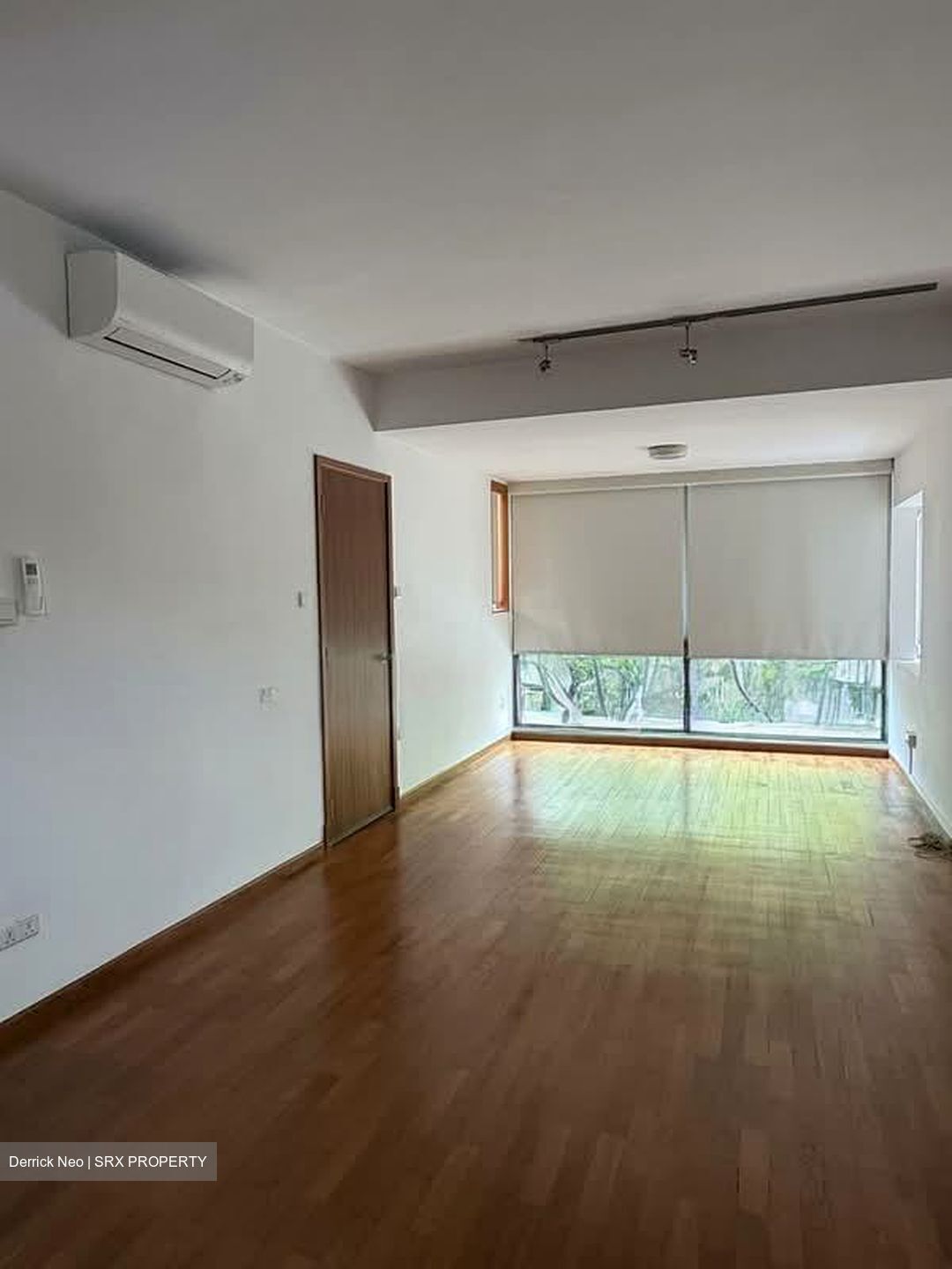 Goldenhill Villas (D19), Terrace #578633441